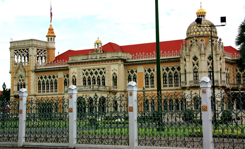 Government_House_of_Thailand.JPG